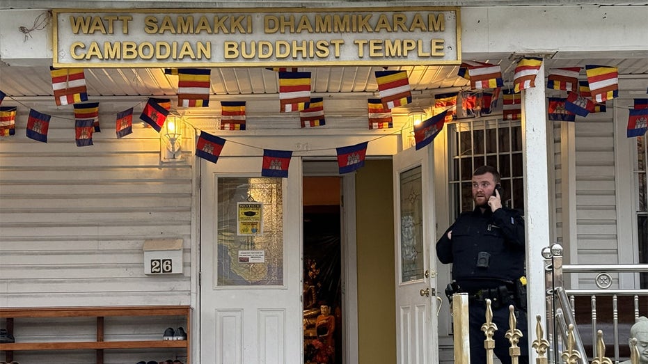 Buddhist monks in Brooklyn robbed at gunpoint after thieves break into temple