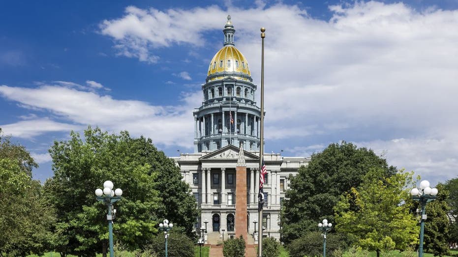 Colorado Democrats push to allow non-residents access to medically assisted suicide