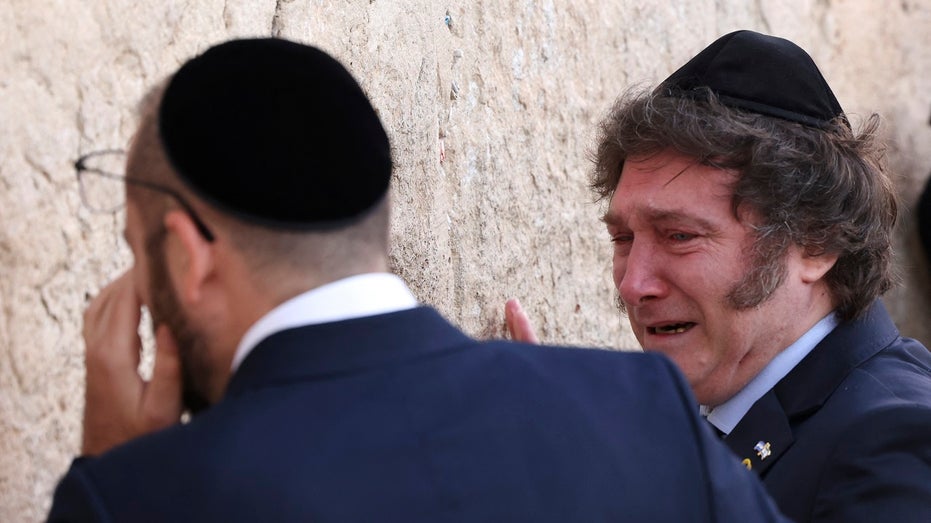 Argentina's maverick Javier Milei pledges to move embassy to Jerusalem, Bibi praises 'dear friend'