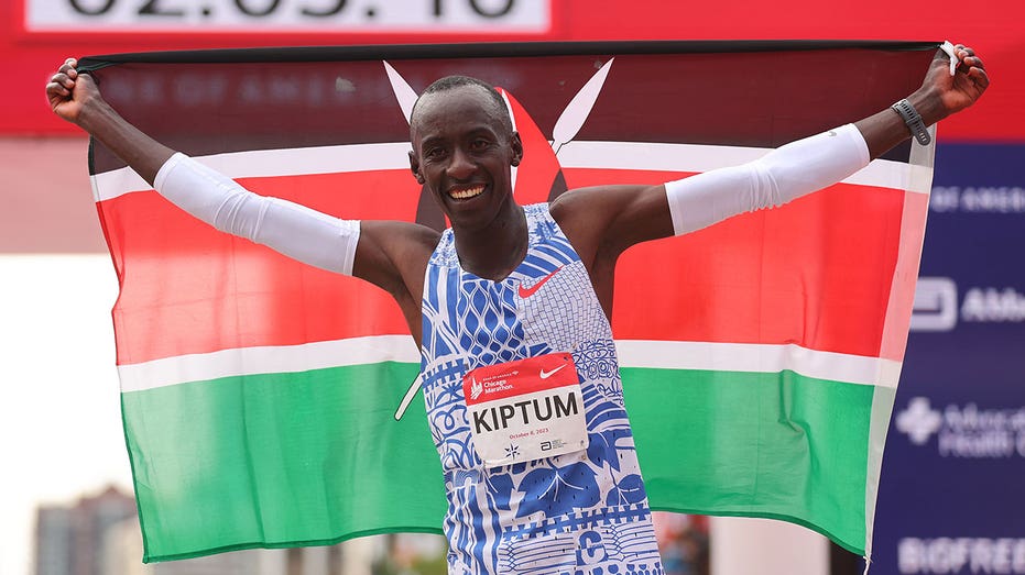 Marathon world record-holder Kelvin Kiptum, set to compete in Paris Olympics, dies in car crash