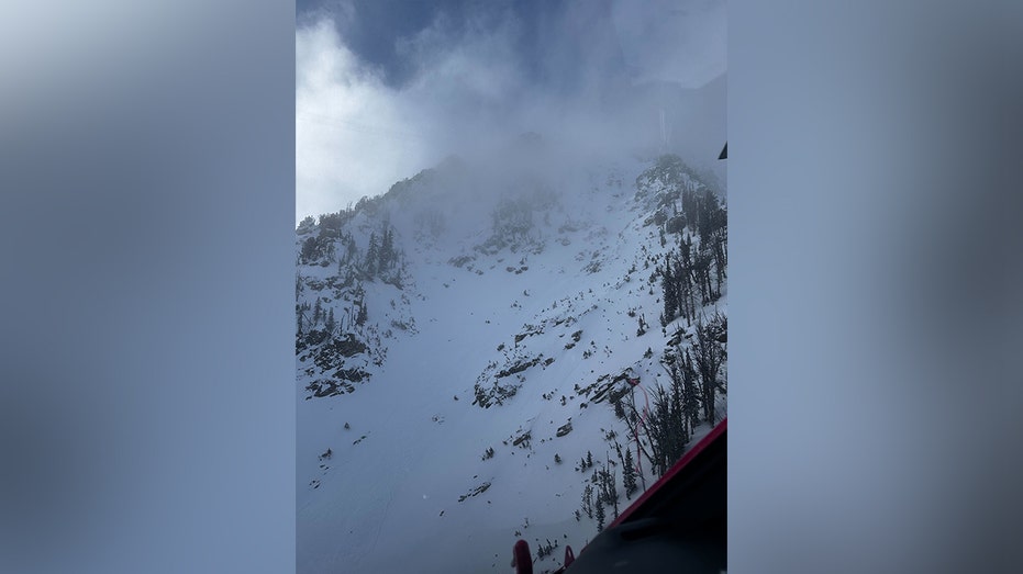 Wyoming skier carried 1,500 feet by avalanche in Grand Tetons