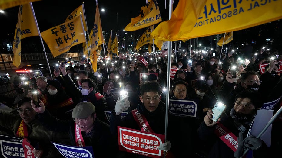 South Korean doctors rally against government plan to increase medical student quota