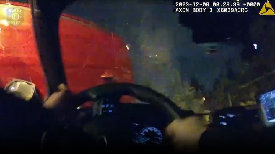 Armed juveniles flip stolen car onto Seattle police cruiser: video