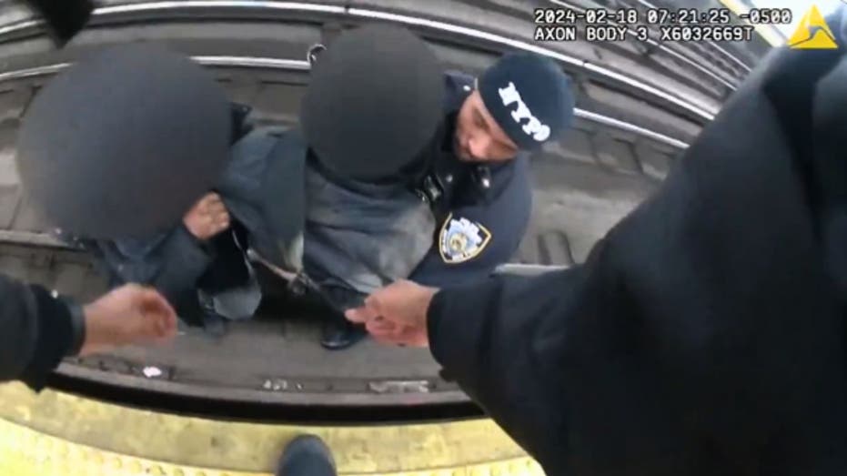 NYPD transit officers and straphanger save man who fell onto subway tracks