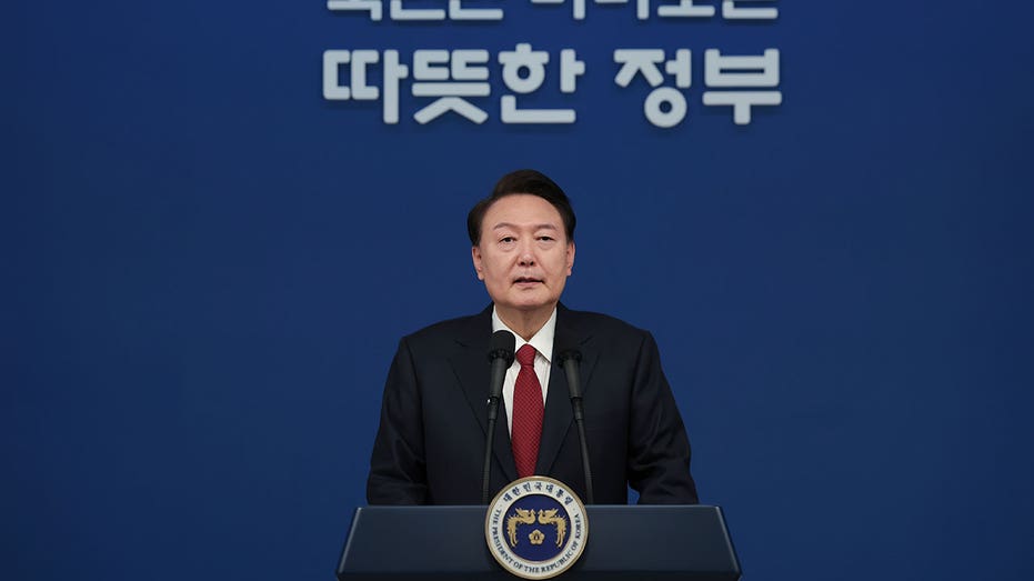 South Korean president affirms commitment to non-nuclear strategy as country faces threats