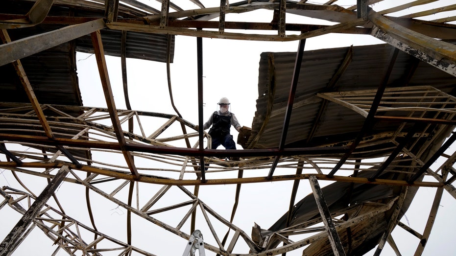The death toll from Chile’s wildfires reaches 131, and more than 300 people are missing