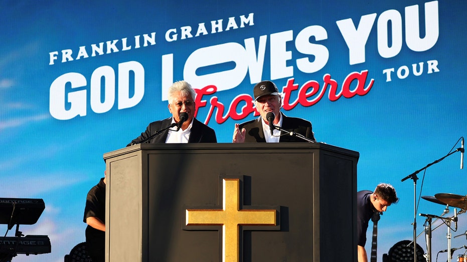 Rev. Franklin Graham begins tour of America's 'overwhelmed' southern border: 'People need hope'