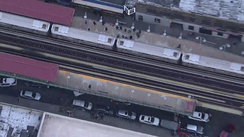 Shooting at Bronx subway station injures ‘multiple people’: NYPD