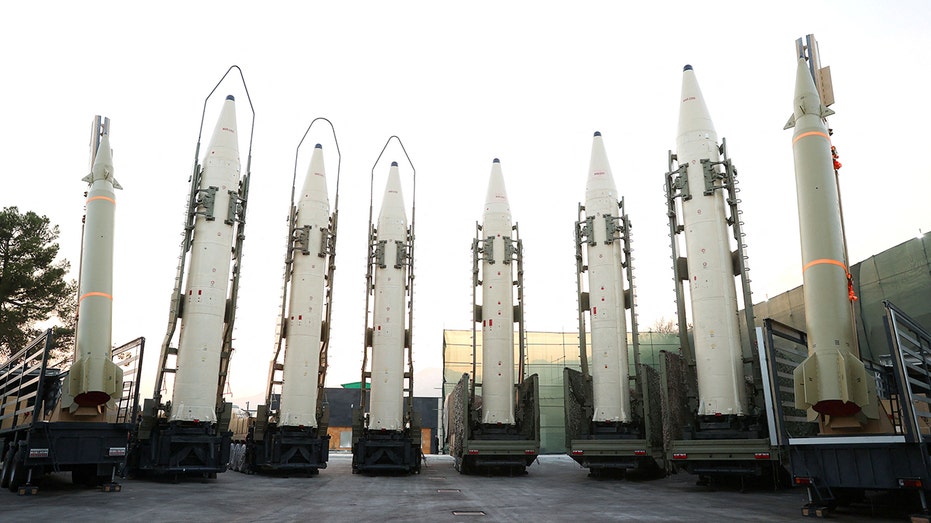 Iran delivers hundreds of ballistic missiles to Russia as Ukrainian defense falters