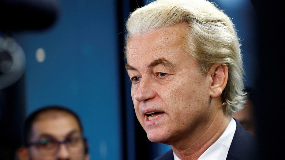 Dutch leader blames Ukrainian refugees for lack of government reform, lashes out against the Netherlands