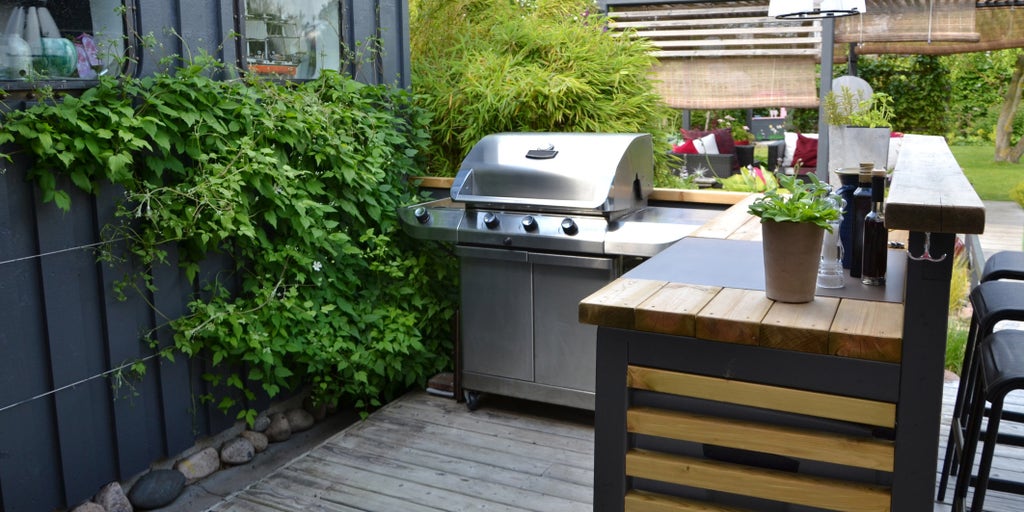 Build an outdoor kitchen in your own backyard with these Amazon finds - Vimarsana News