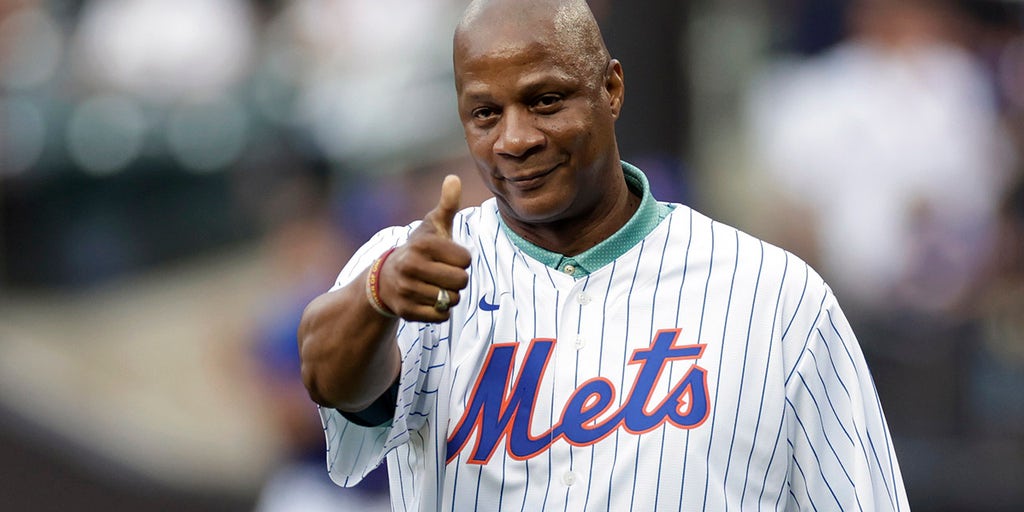 Darryl Strawberry thanks Trump for pardon that makes him 'truly free and clean from all of my past'