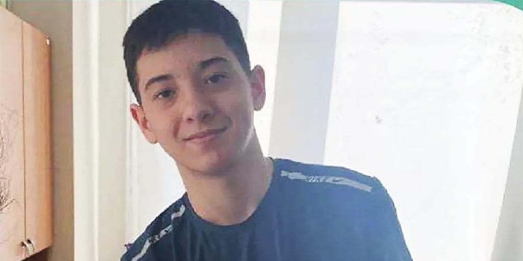 Hero teen saves over 100 people in deadly Moscow terror attack: video