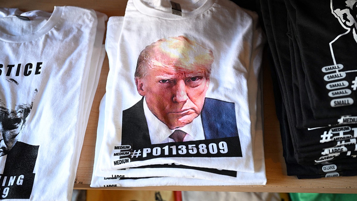 Trump mugshot shirt