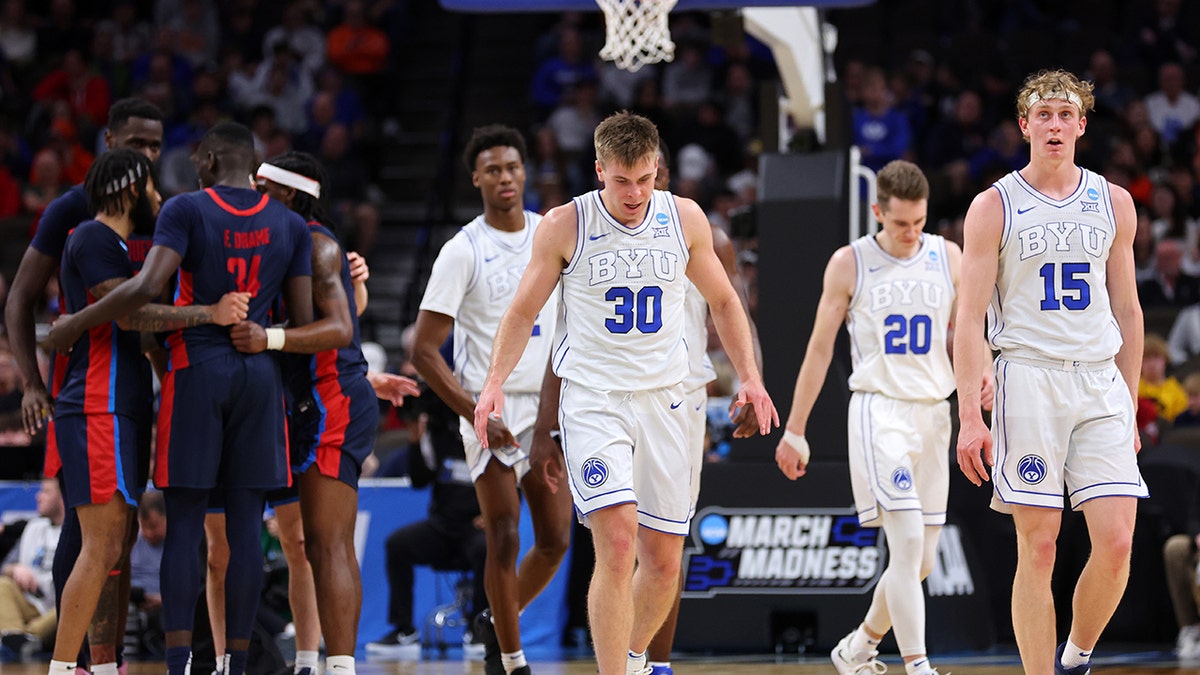 No. 11 Duquesne Gets First March Madness Win Since 1969 With Upset Over ...