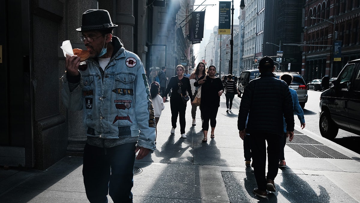 people walking in nyc