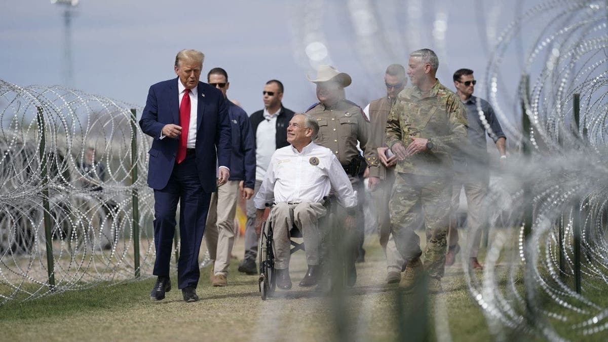 Greg Abbott and President Trump