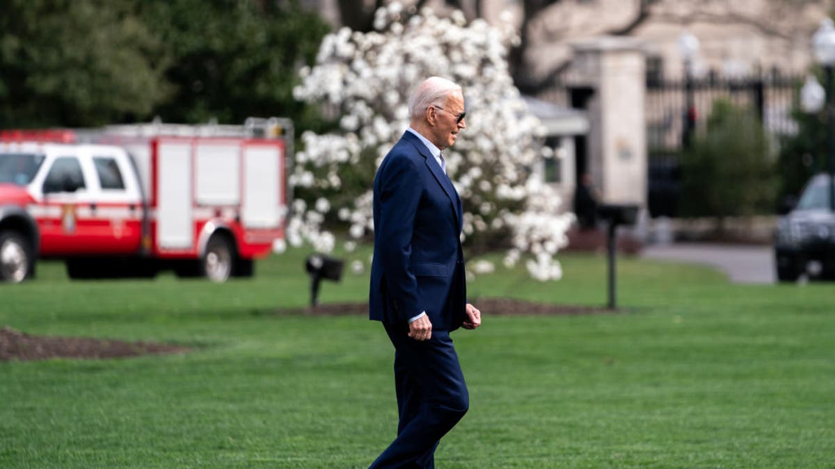 Biden on South Lawn