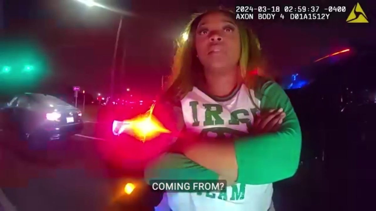 Mujer de Florida enfrentada a la policía antes de conducir bajo los efectos del alcohol