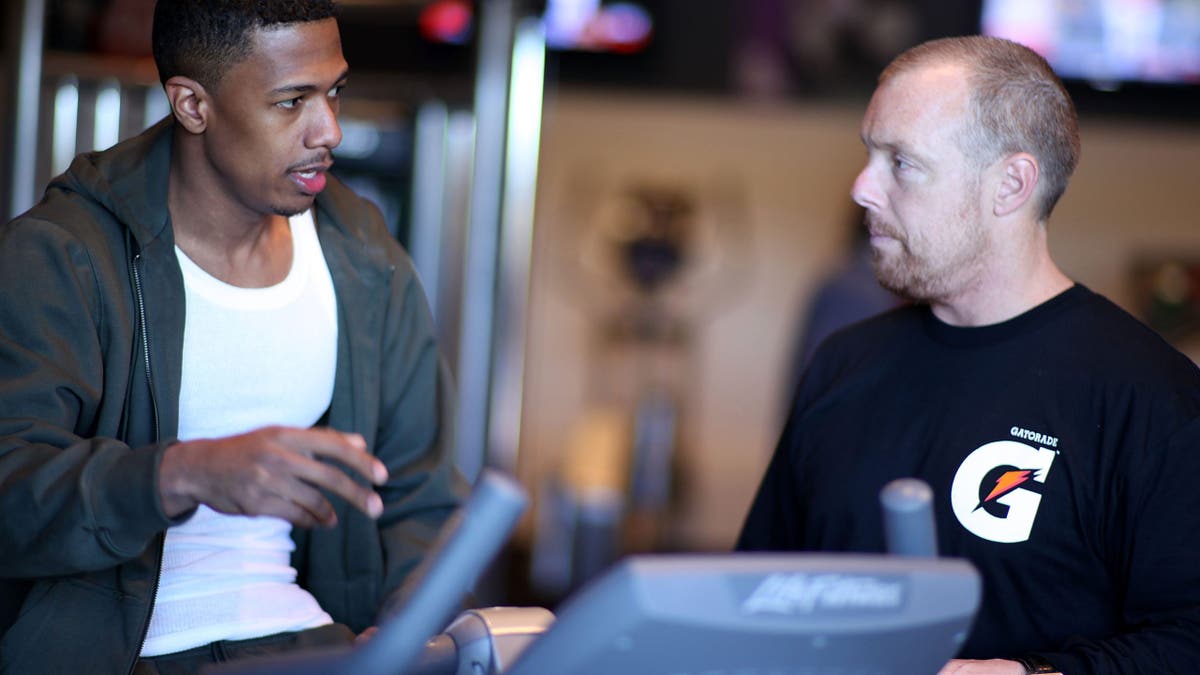 Gunnar Peterson training actor Nick Cannon