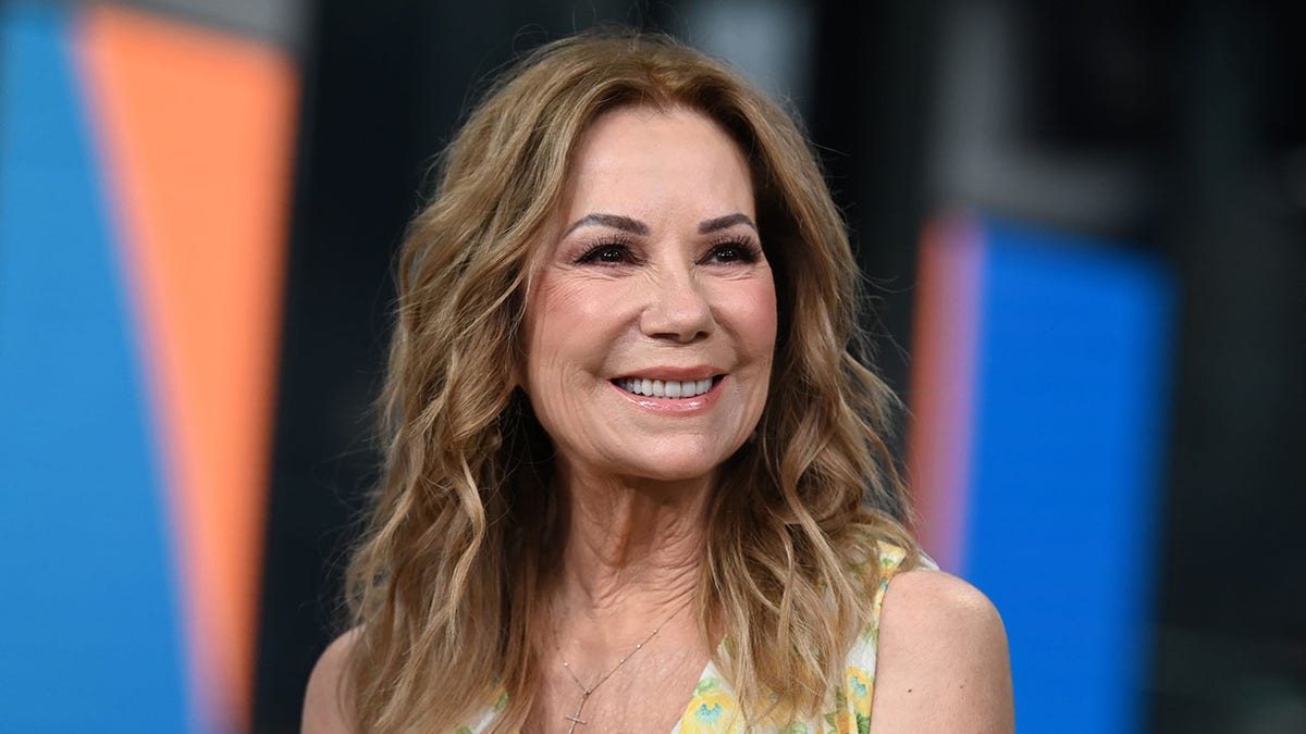 Close up of Kathie Lee Gifford