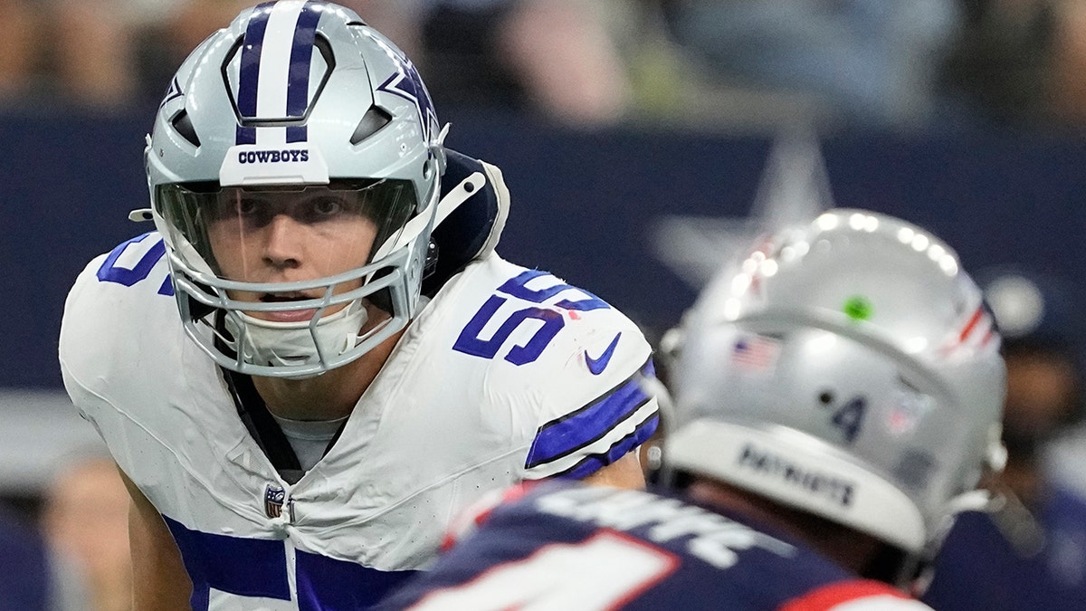 Leighton Vander Esch vs Patriots