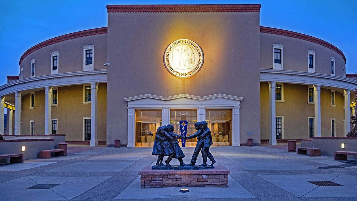 New Mexico Statehouse