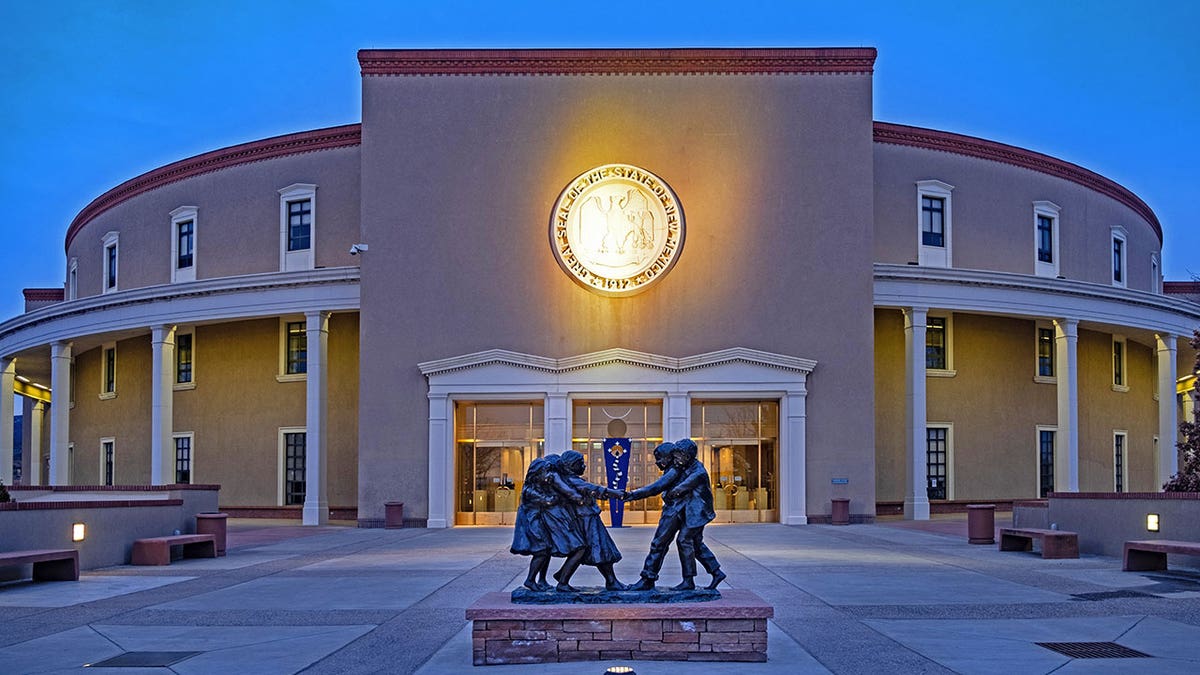 New Mexico Statehouse