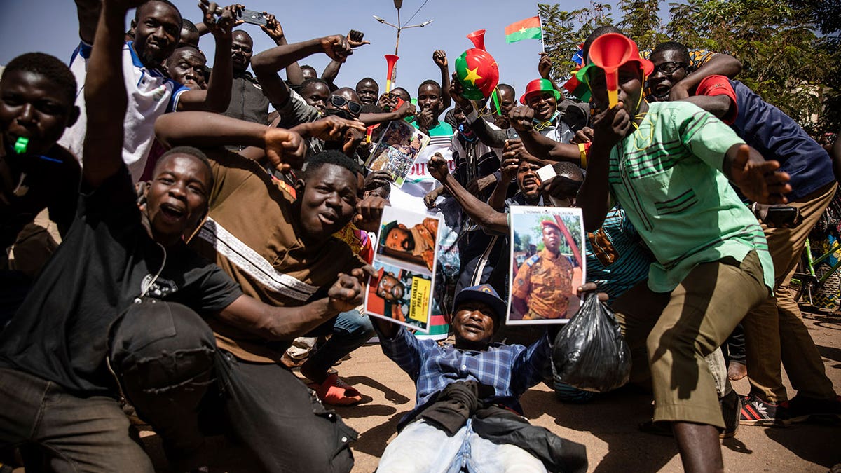 Ouagadougou crowd