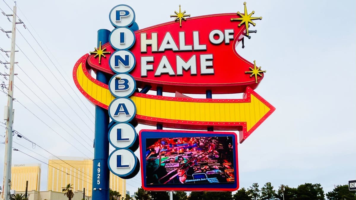 Sign for Pinball Hall of Fame