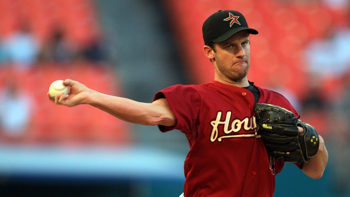 Roy Oswalt vs Marlins