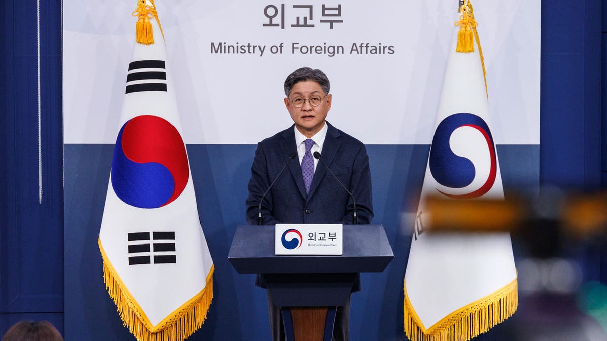 South Korean Foreign Ministry spokesperson Lim Soo-suk