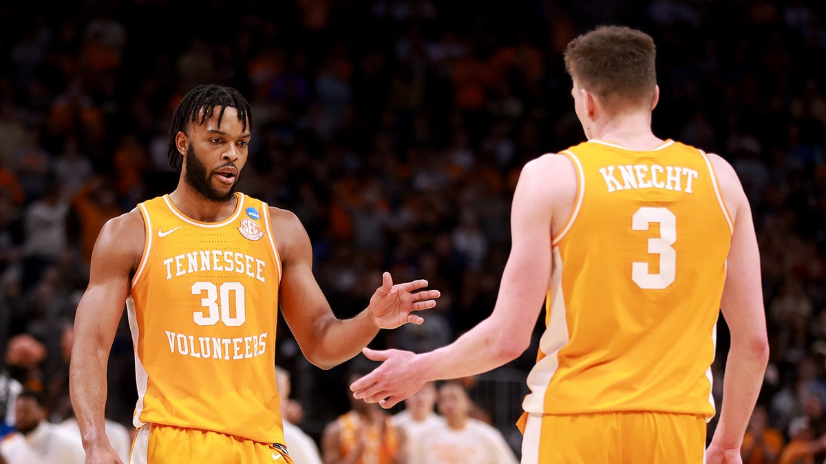 Tennessee players high five