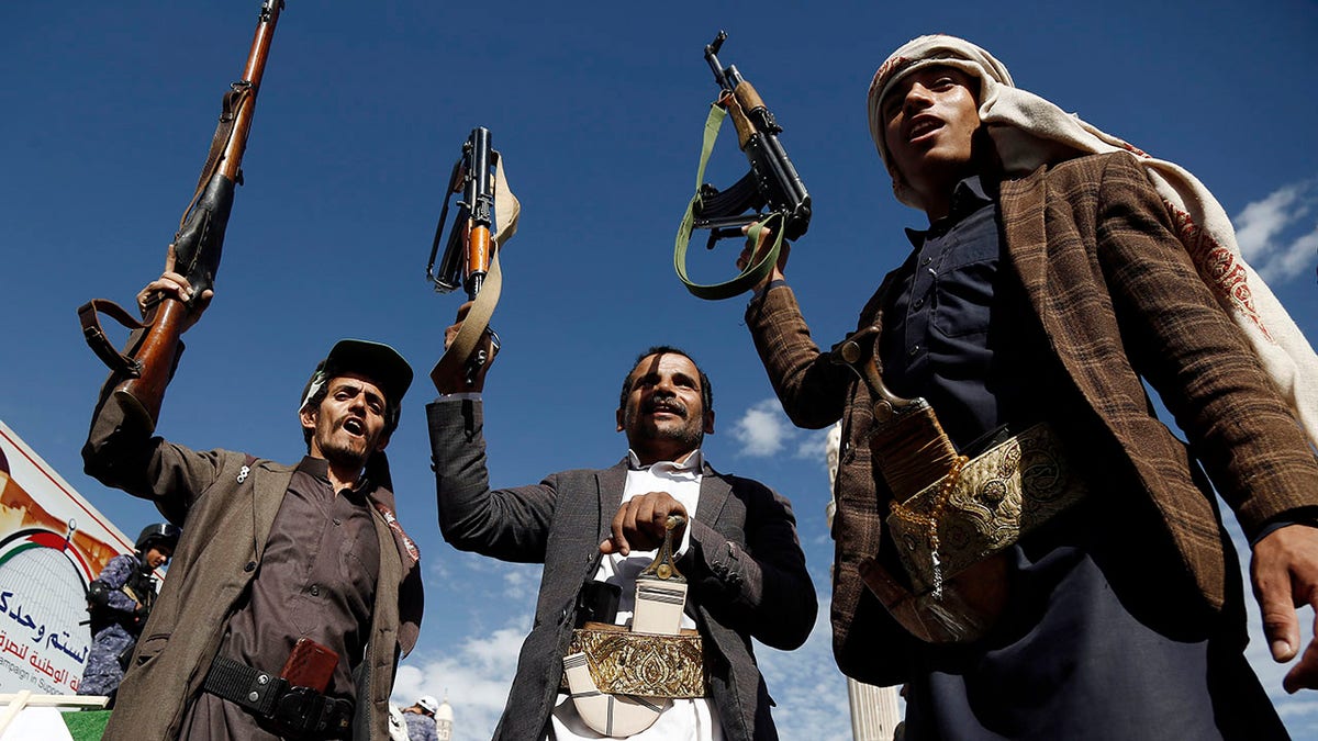 Pro-Houthi skup u Jemenu