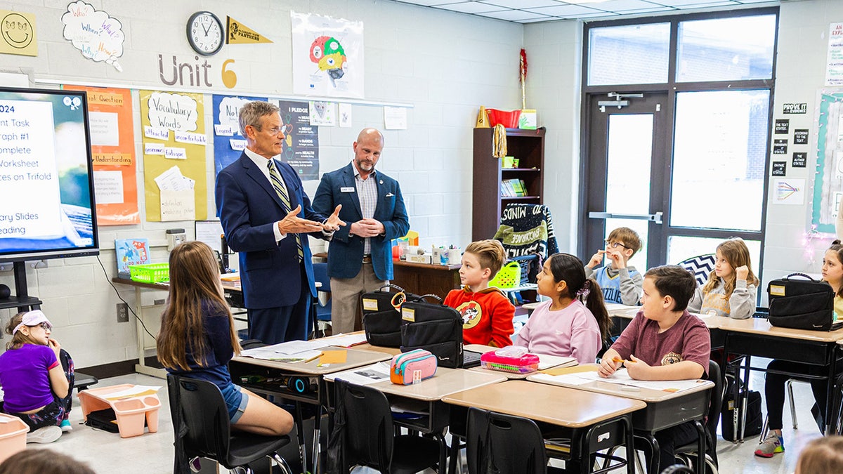 Bill Lee visits a Tennessee classroom