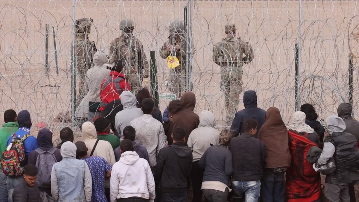 Texas National Guard stops migrants astatine  border