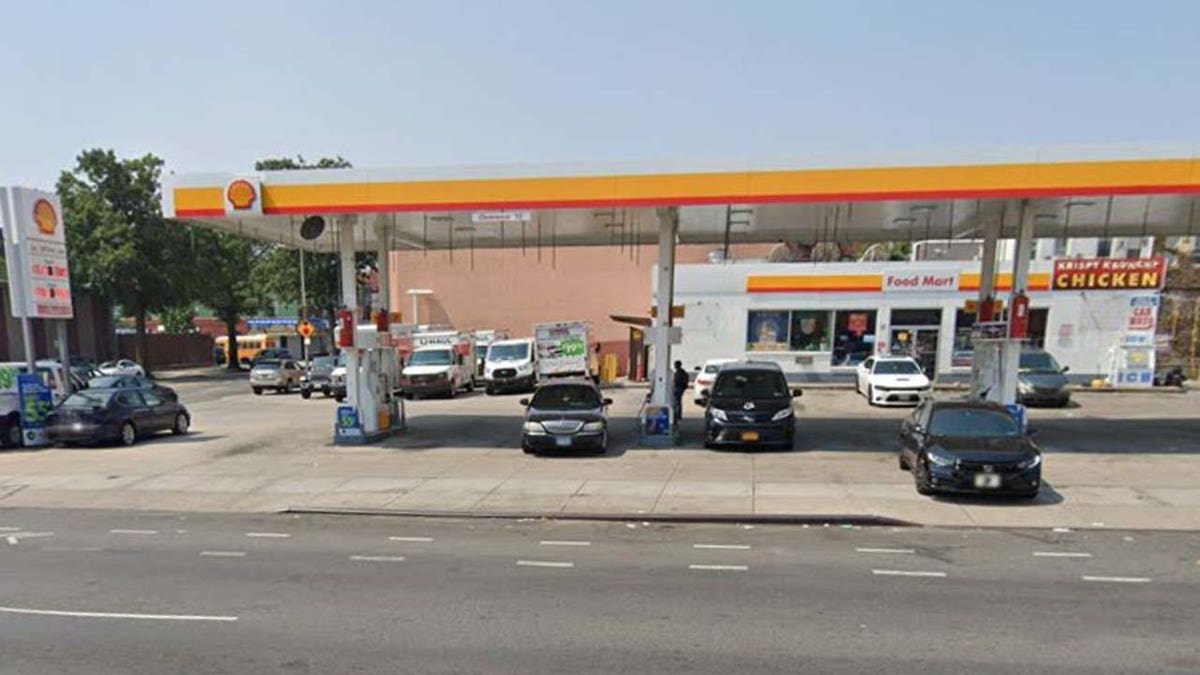 Shell gas station in Brooklyn