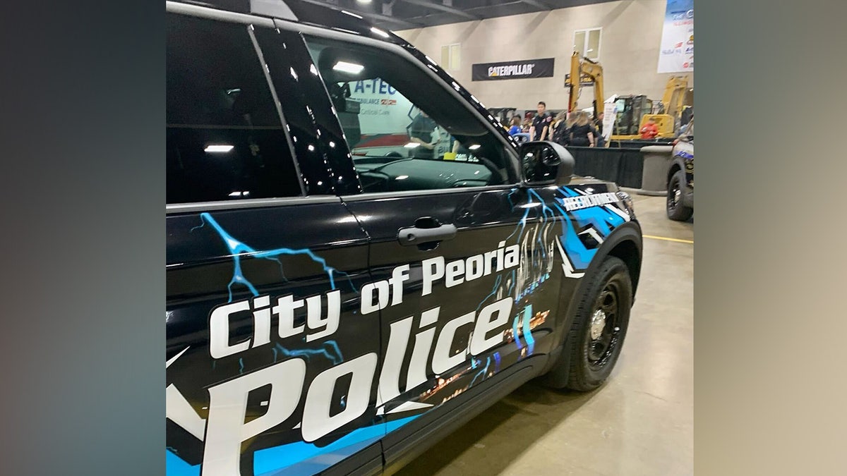 The Peoria Police Department van