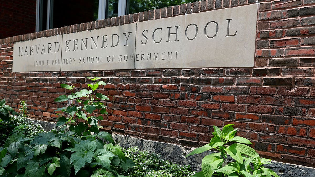 Harvard Kennedy School sign out front of the building