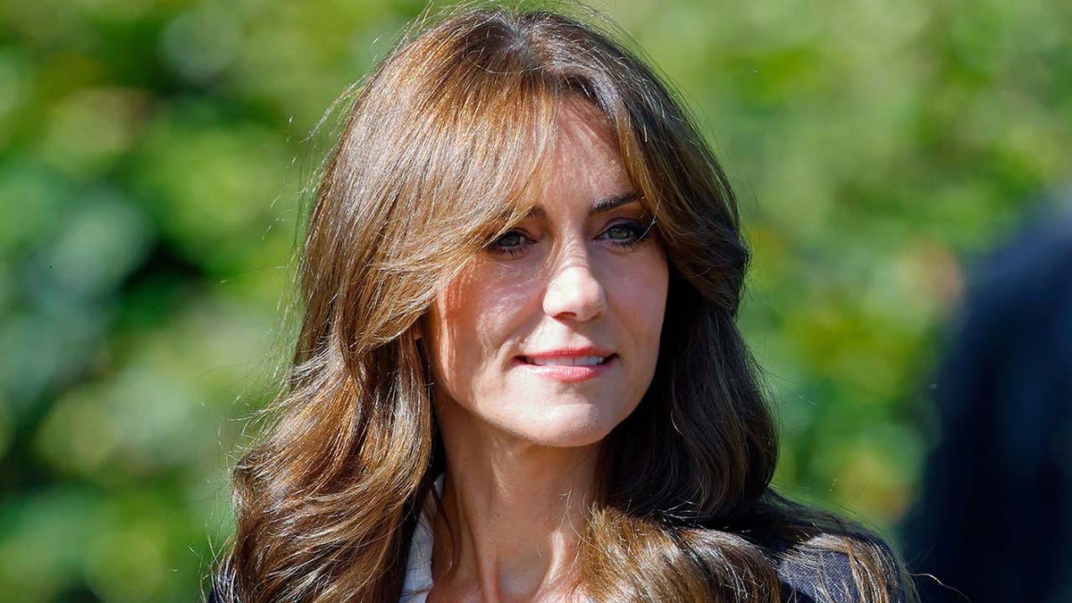 Princess Kate S Cancer Plus Marijuana Risks And Sleep S Impact On   Kate Middleton Photo Drama 