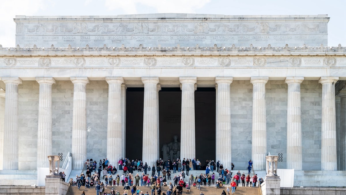 Lincoln Memorial