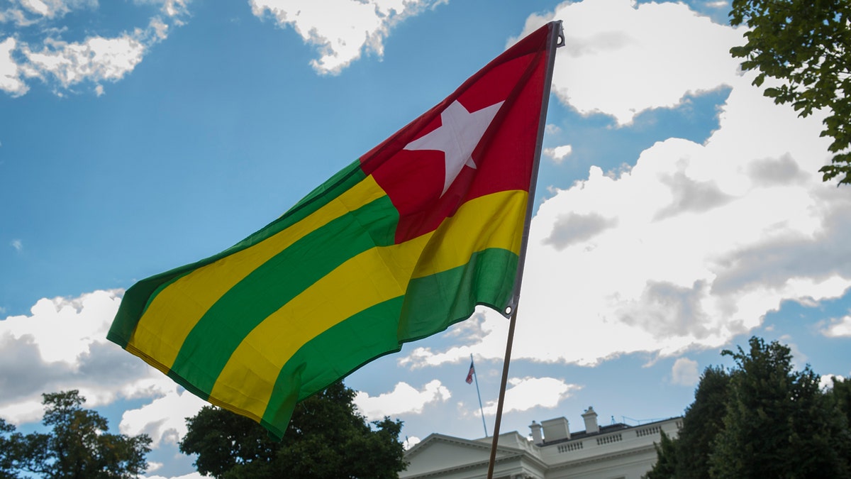 bandera togolesa