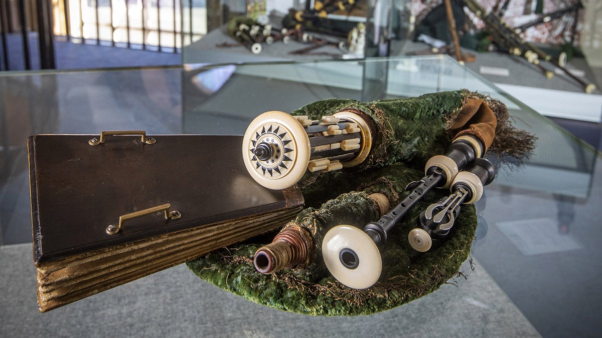 Oldest ever set of bagpipes displayed for World Bagpipe Day