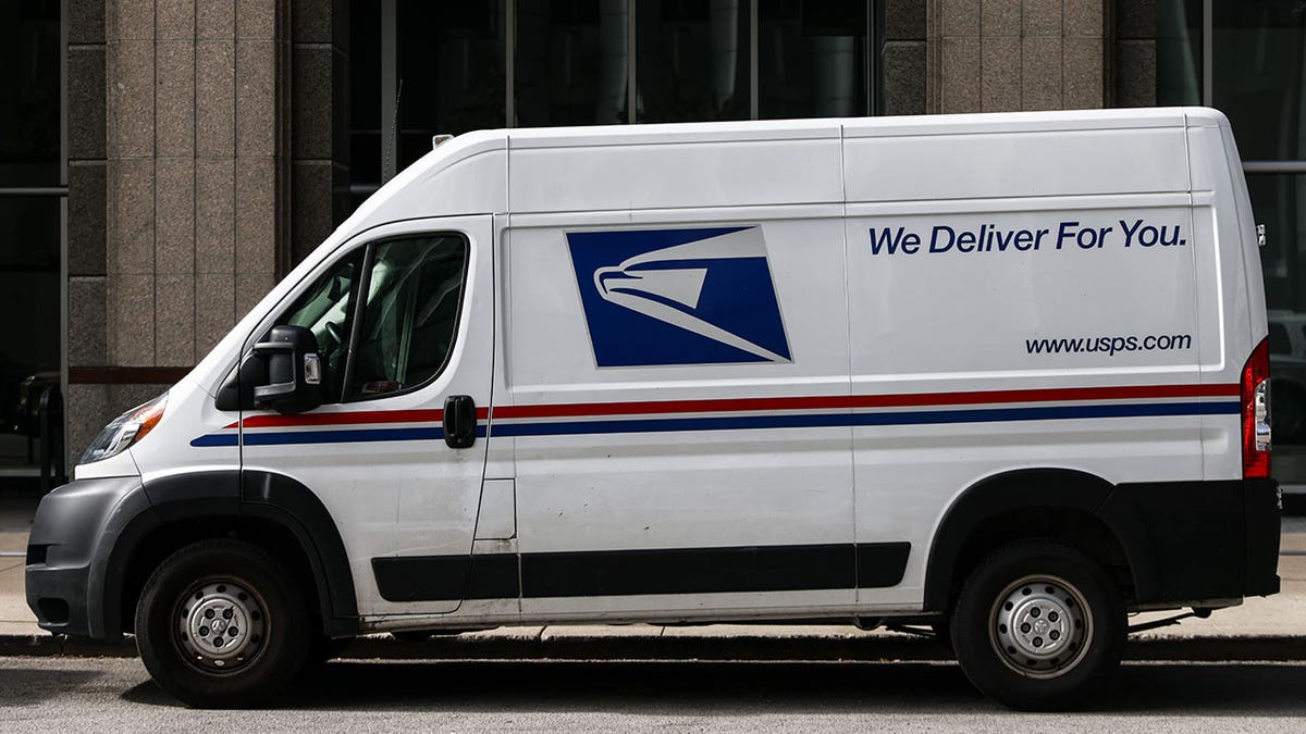 USPS van in Chicago