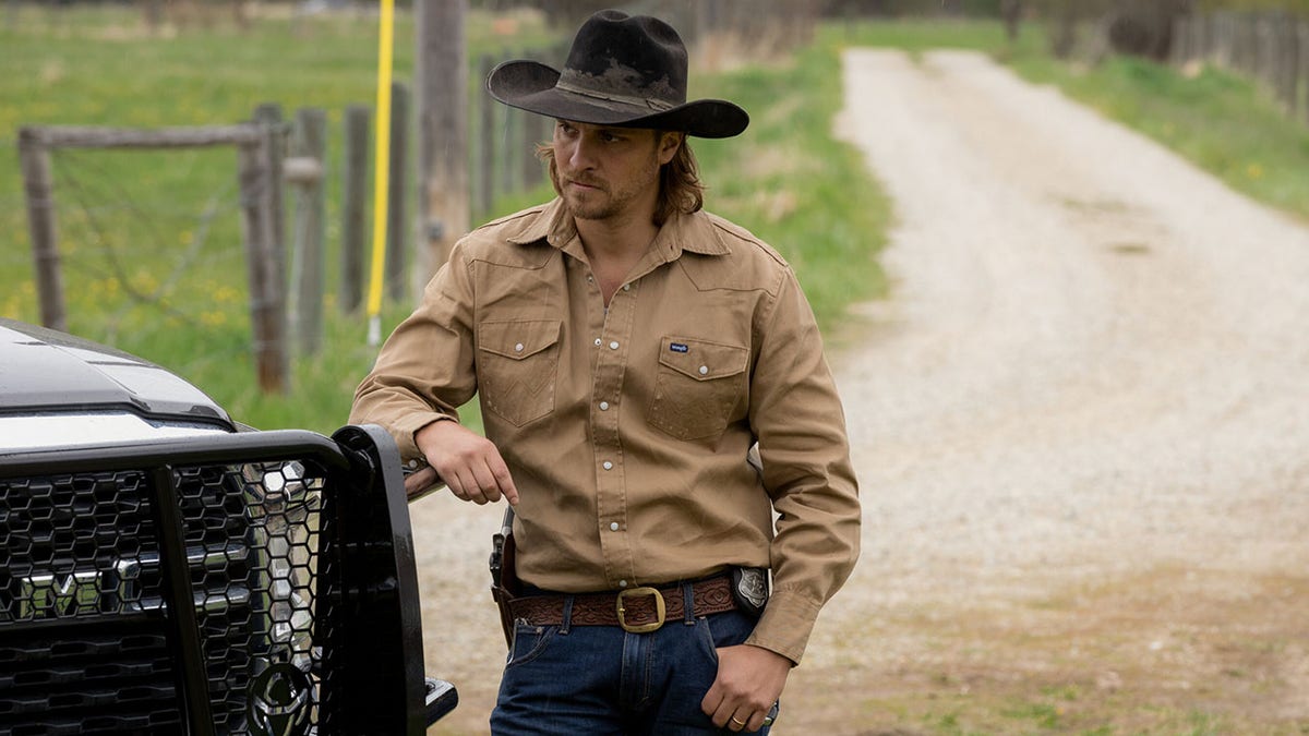 Kevin Costner's 'Yellowstone' Co-star Luke Grimes Speaks Out About Star ...