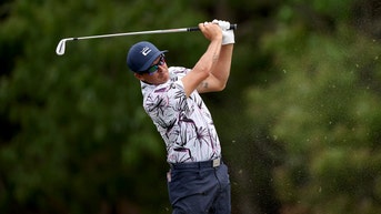 Golf pro screams at fan after awkward tee shot during big tournament