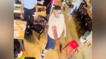 Gunman kills 1, injures 4 at Nashville coffee shop on Easter Sunday