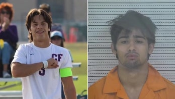 Suspect in Kentucky college wrestler's dorm room murder busted in bloody shirt, admitted killing: detective