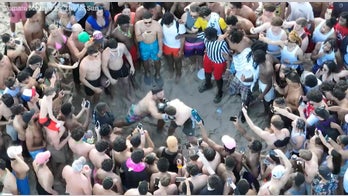 Florida spring break draws massive crowds, beach boxing matches to Fort Lauderdale