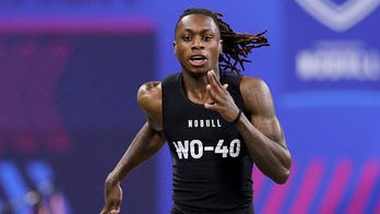 Texas' Xavier Worthy breaks 40-yard dash record at NFL Combine